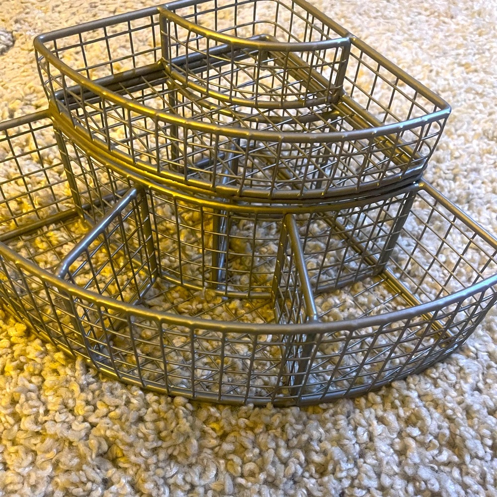 Metal organizer.